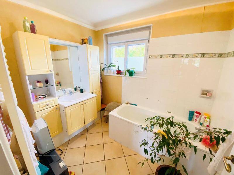 Location maison 5 pièces 124 m² à Charnay-lès-Mâcon 71850 5 - 1 160 €
