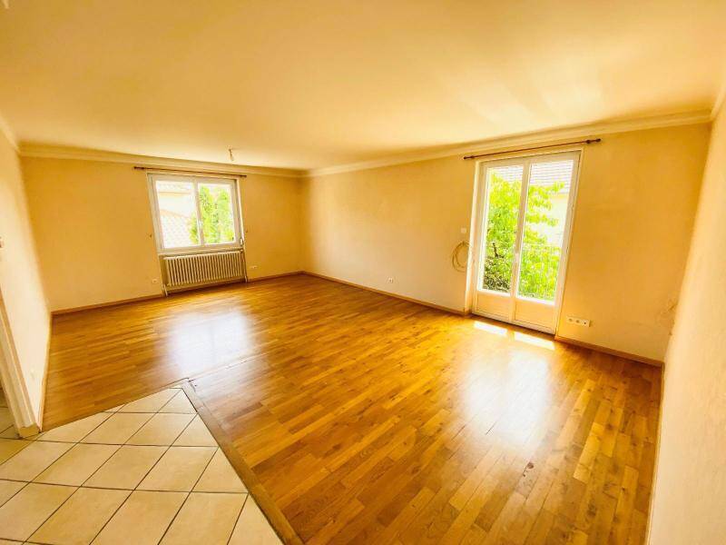 Location maison 5 pièces 124 m² à Charnay-lès-Mâcon 71850 5 - 1 160 €