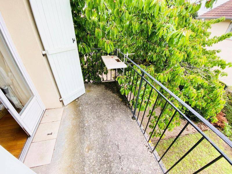 Location maison 5 pièces 124 m² à Charnay-lès-Mâcon 71850 5 - 1 160 €