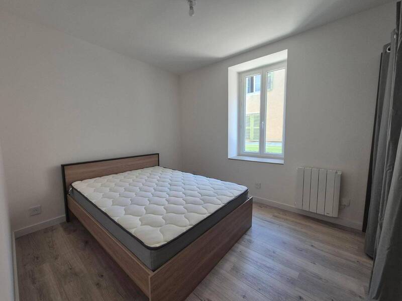 Location appartement 1 pièce 35 m² à Mâcon 71000 4 - 600 €