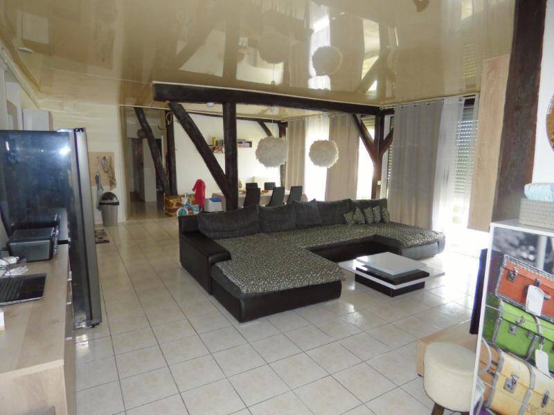 Rent apartment appartement 4 rooms 92.4 m² in Bâgé-la-Ville 01380 5 - 850 €