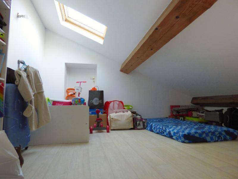 Rent apartment appartement 4 rooms 92.4 m² in Bâgé-la-Ville 01380 5 - 850 €