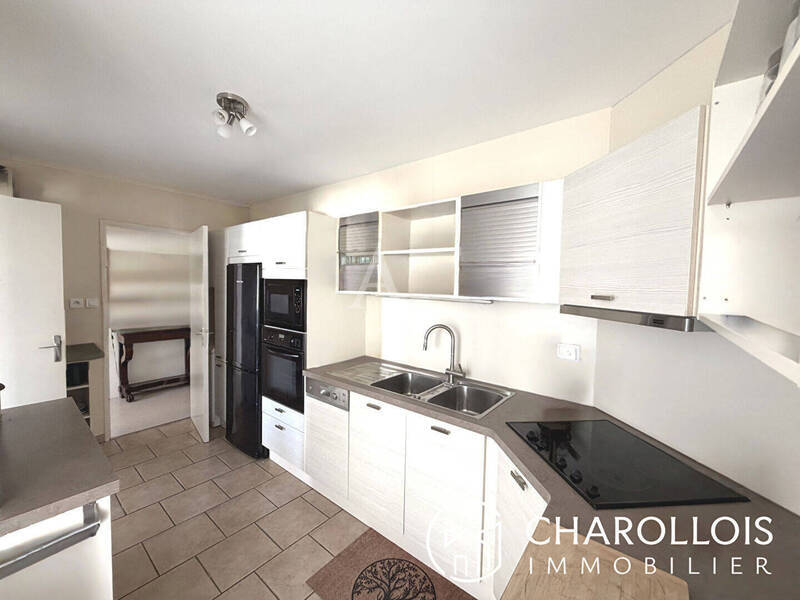Vente appartement 5 pièces 107 m² à Mâcon 71000