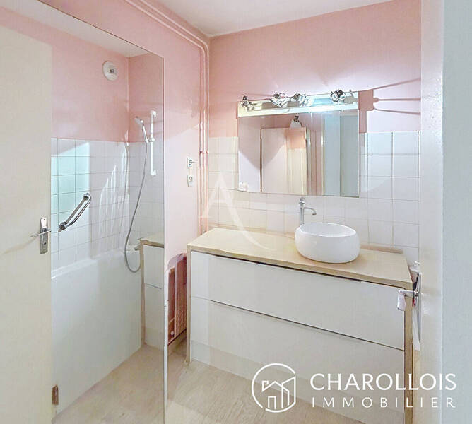 Vente appartement 5 pièces 107 m² à Mâcon 71000