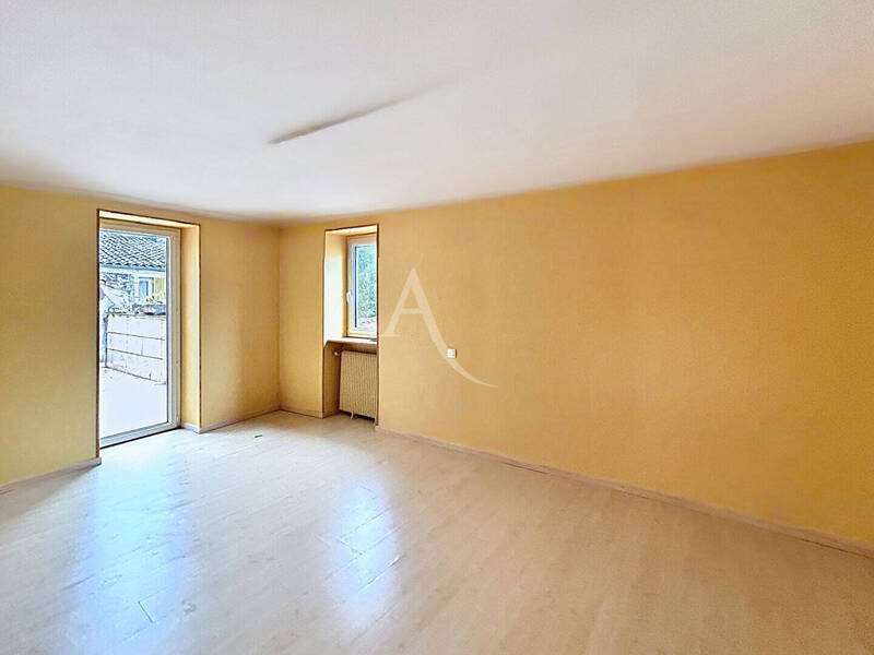 Buy apartment appartement 4 rooms 143 m² in Mâcon 71000