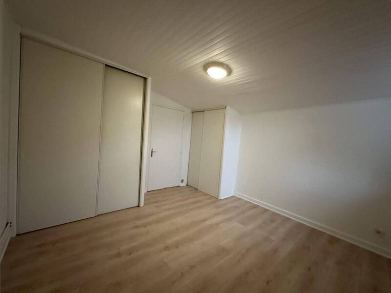 Location appartement 2 pièces 50 m² à Thoissey 01140 4 - 550 €