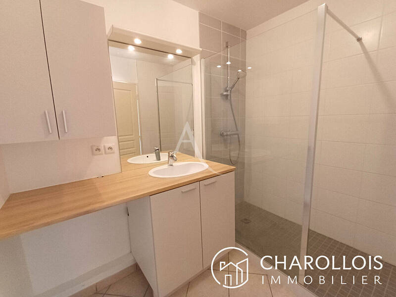 Vente appartement 2 pièces 49.17 m² à Charnay-lès-Mâcon 71850 DERNIER ETAGE ARRIERE DU BATIMENT