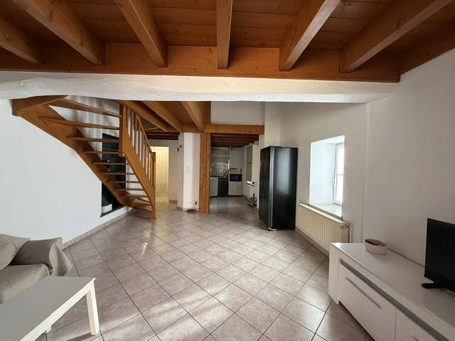 Location appartement 3 pièces 63.68 m² à Solutré-Pouilly 71960 5 - 560 €