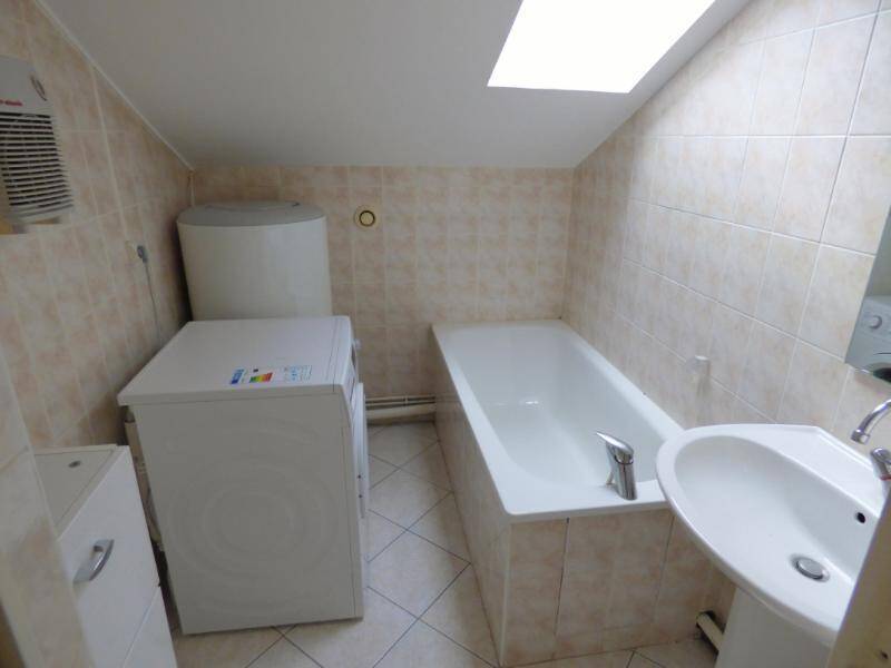 Location appartement 2 pièces 30.41 m² à Charnay-lès-Mâcon 71850 5 - 445 €