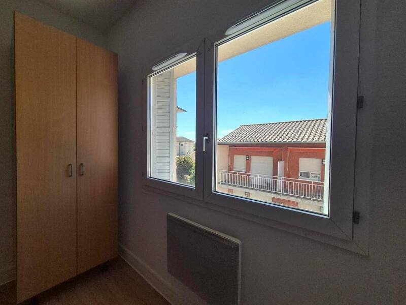 Rent apartment appartement 1 room 17.14 m² in Charnay-lès-Mâcon 71850 5 - 375 €