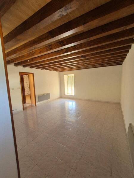 Location maison 3 pièces 52.86 m² à Saint-Gengoux-de-Scissé 71260 5 - 590 €