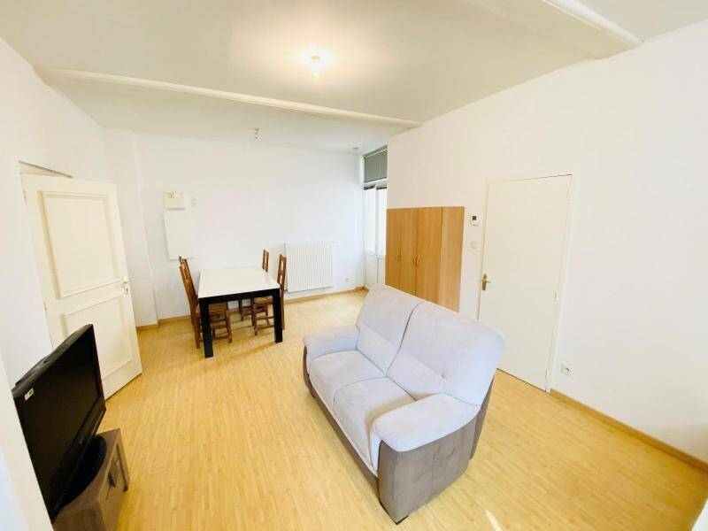 Location appartement 1 pièce 32.6 m² à Mâcon 71000 4 - 375 €
