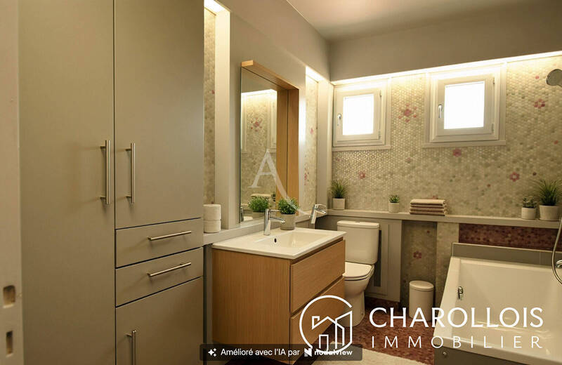 Vente maison 7 pièces 250 m² à Charnay-lès-Mâcon 71850