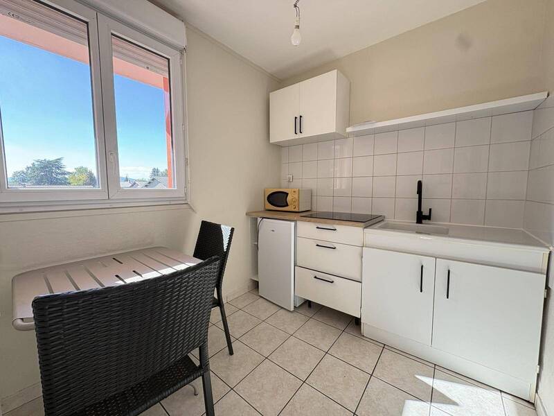 Rent apartment appartement 1 room 31.16 m² in Mâcon 71000 5 - 460 €