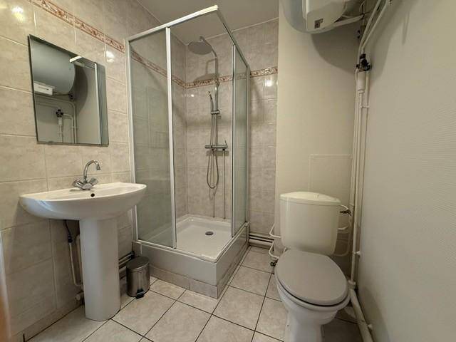 Rent apartment appartement 1 room 31.16 m² in Mâcon 71000 5 - 460 €