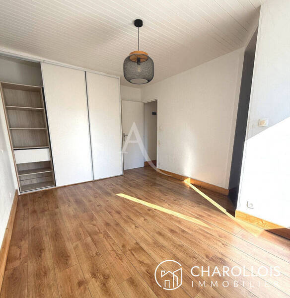 Vente appartement 2 pièces 50 m² à Charnay-lès-Mâcon 71850