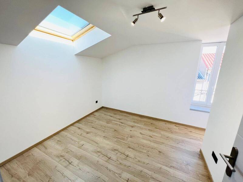 Location appartement rénové 4 pièces 95.27 m² à Saint-Laurent-sur-Saône 01750 5 - 840 €