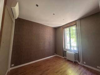 Location maison 4 pièces 100.53 m² à Charnay-lès-Mâcon 71850 6 - 1 390 €