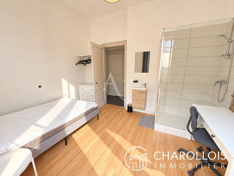 Vente appartement 5 pièces 92 m² à Mâcon 71000