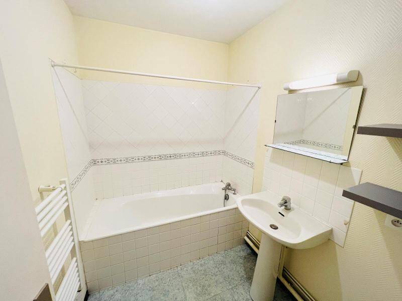 Location appartement 3 pièces 70.15 m² à Mâcon 71000 5 - 650 €