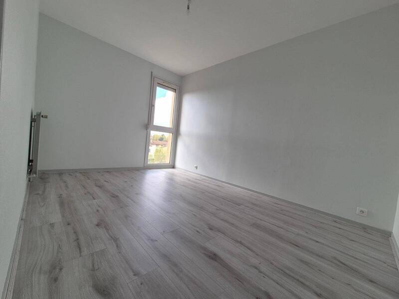 Location appartement 2 pièces 52.32 m² à Mâcon 71000 5 - 730 €
