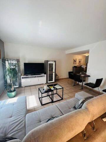 Rent Apartment appartement rénové 2 rooms 57.29 m² Mâcon 71000 5