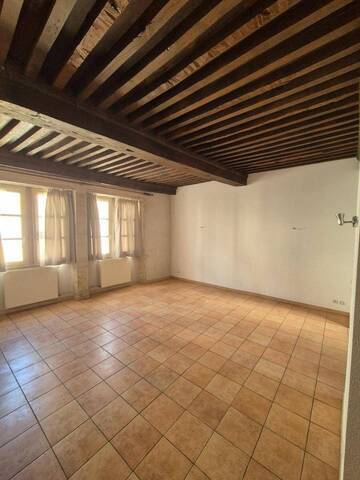 Rent Apartment appartement 3 rooms 64.2 m² Mâcon 71000