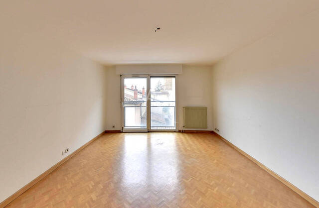 Vente Appartement 3 pièces 74 m² Mâcon 71000