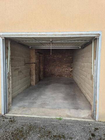 Location Garage - Parking parking Mâcon 71000