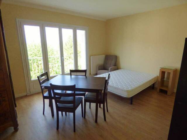 Rent Apartment appartement 1 room 27 m² Mâcon 71000 5