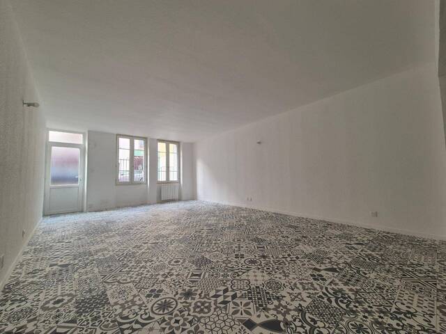 Location Appartement 1 pièce 45.42 m² Mâcon 71000 4