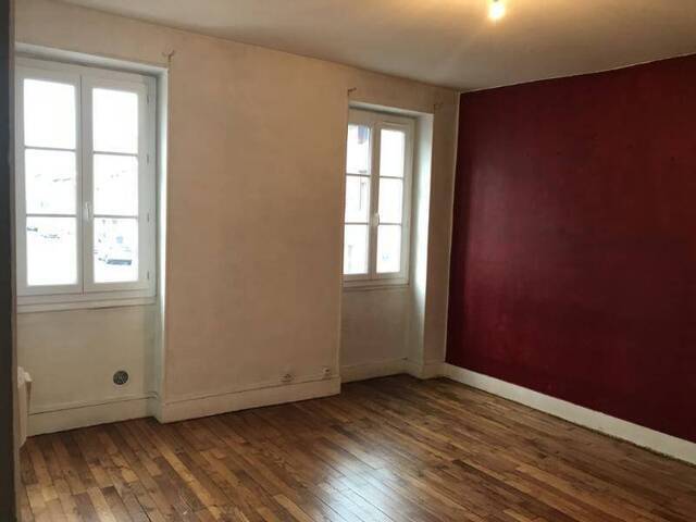 Location Appartement 2 pièces 54 m² Saint-Laurent-sur-Saône 01750 4