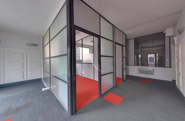 Vente Bureau / local professionnel Mâcon 71000 Centre-ville