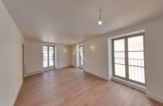 Vente Appartement 4 pièces 93.4 m² Mâcon 71000