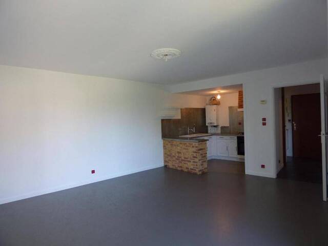 Rent Apartment appartement 2 rooms 48.07 m² Mâcon 71000