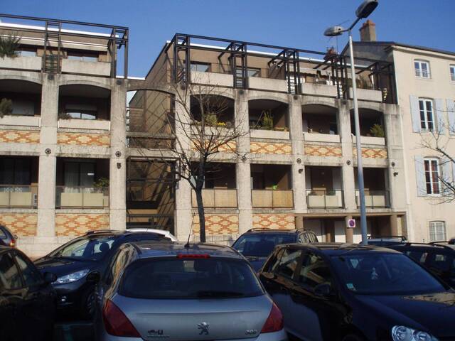 Location Garage - Parking parking Mâcon 71000