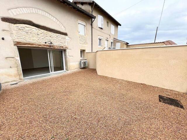 Location Maison de village 4 pièces 83.78 m² Viré 71260 5