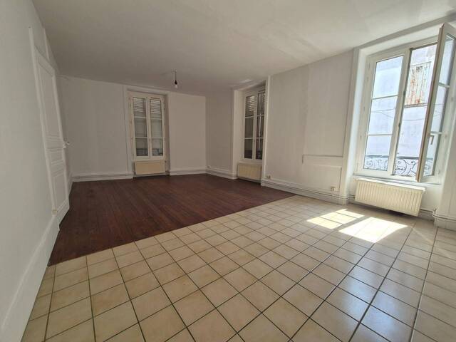 Rent Apartment appartement 3 rooms 63.65 m² Mâcon 71000 4