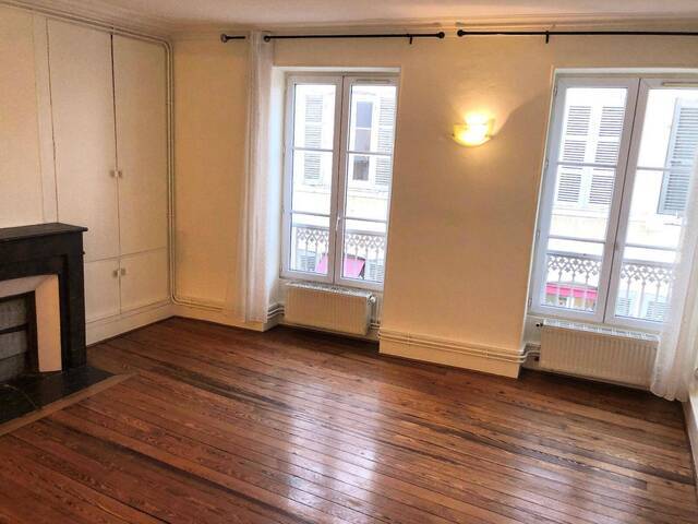 Location Appartement rénové 3 pièces 70.3 m² Mâcon 71000 4