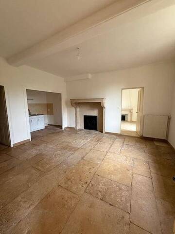 Location Appartement 48.5 m² Viré 71260