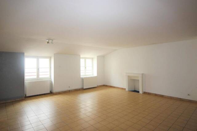 Location Appartement 5 pièces 101.84 m² Mâcon 71000 4