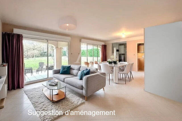 Vente Appartement 4 pièces 97.4 m² Mâcon 71000