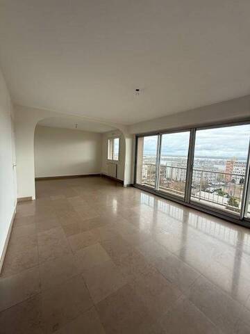 Location Appartement 4 pièces 85.08 m² Mâcon 71000