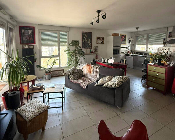 Vente Appartement 3 pièces 63.98 m² Lyon 7e Arrondissement 69007