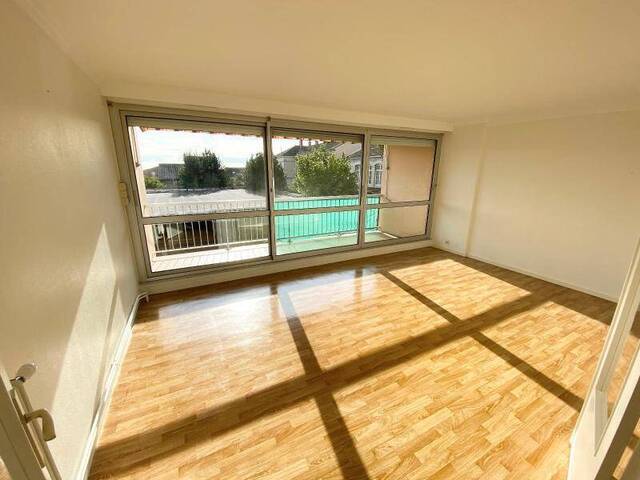 Location Appartement 4 pièces 91.6 m² Mâcon 71000 4