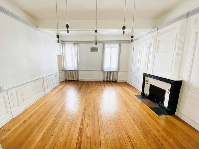 Rent Apartment appartement 4 rooms 111.1 m² Mâcon 71000 4