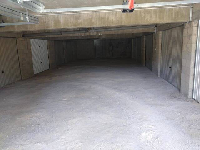 Location Garage - Parking parking Sancé 71000