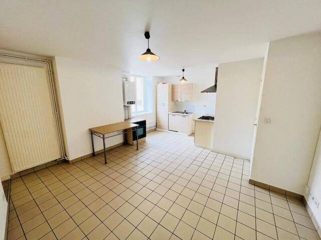 Rent Apartment appartement 3 rooms 51 m² Mâcon 71000 4