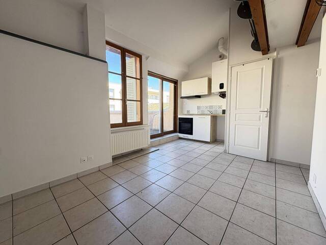 Rent Apartment appartement 1 room 20.61 m² Mâcon 71000 4