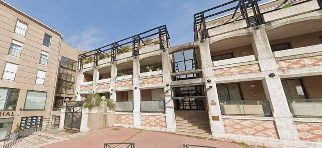 Location Garage - Parking garage / box Mâcon 71000 4